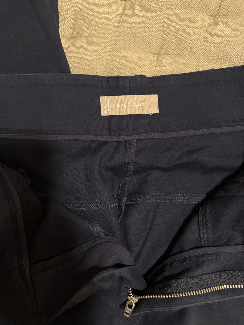 Everlane - The Cotton Belted Structured Pant - Picture 4 of 4